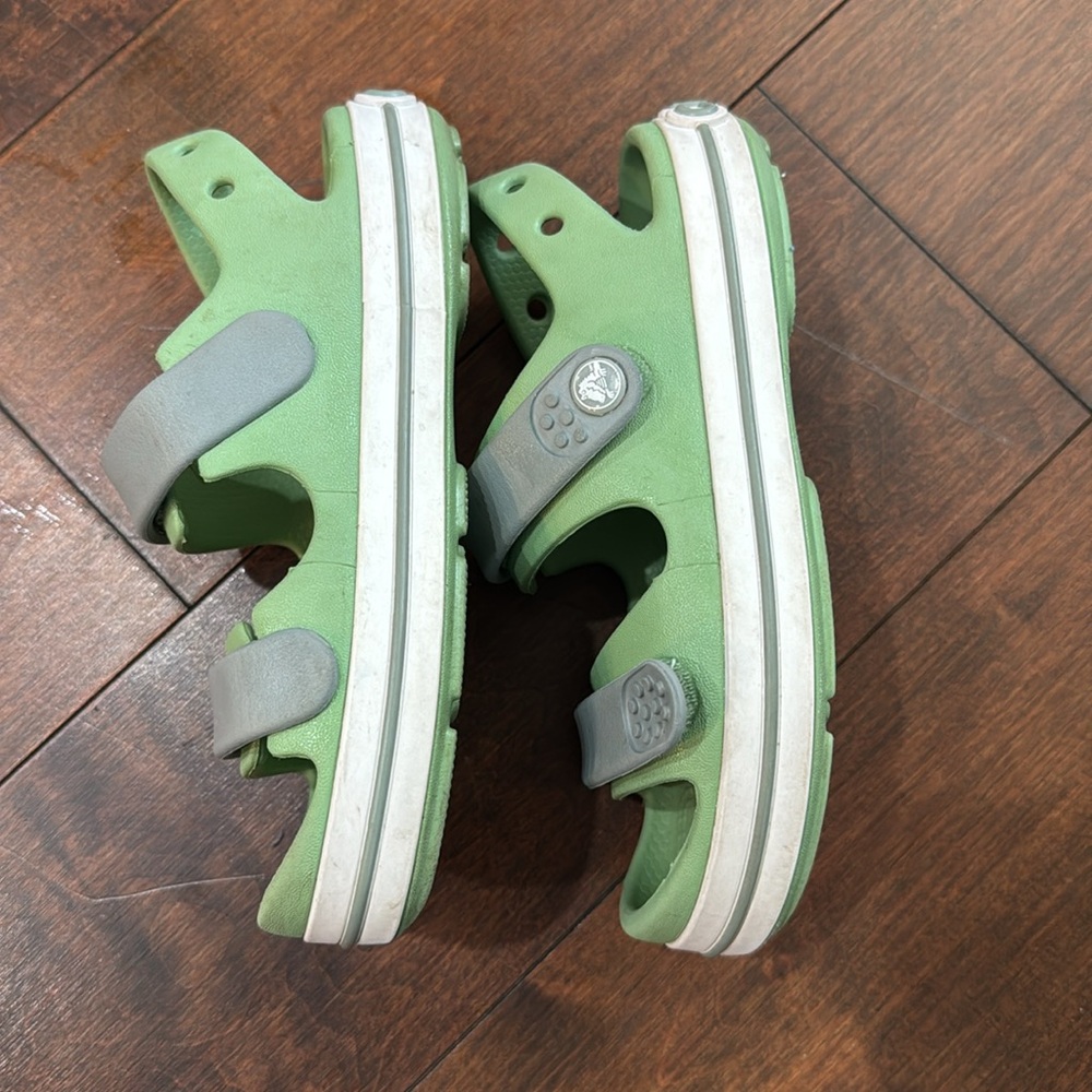 Crocs Sandals Velcro 11c - Picture 7 of 10